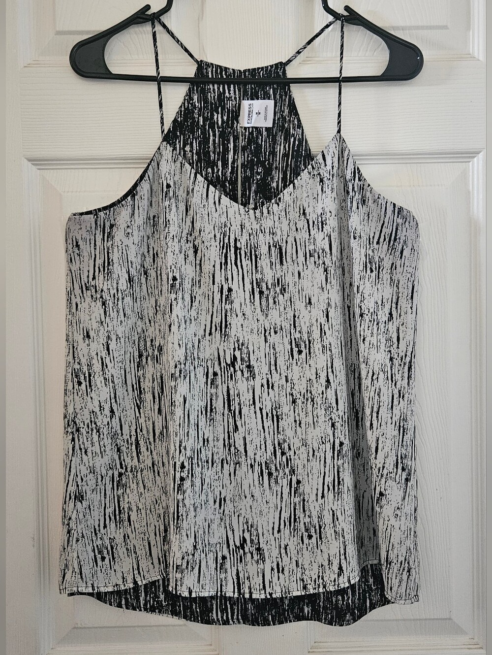 Express Reversible Cami Top - Picture 2 of 8